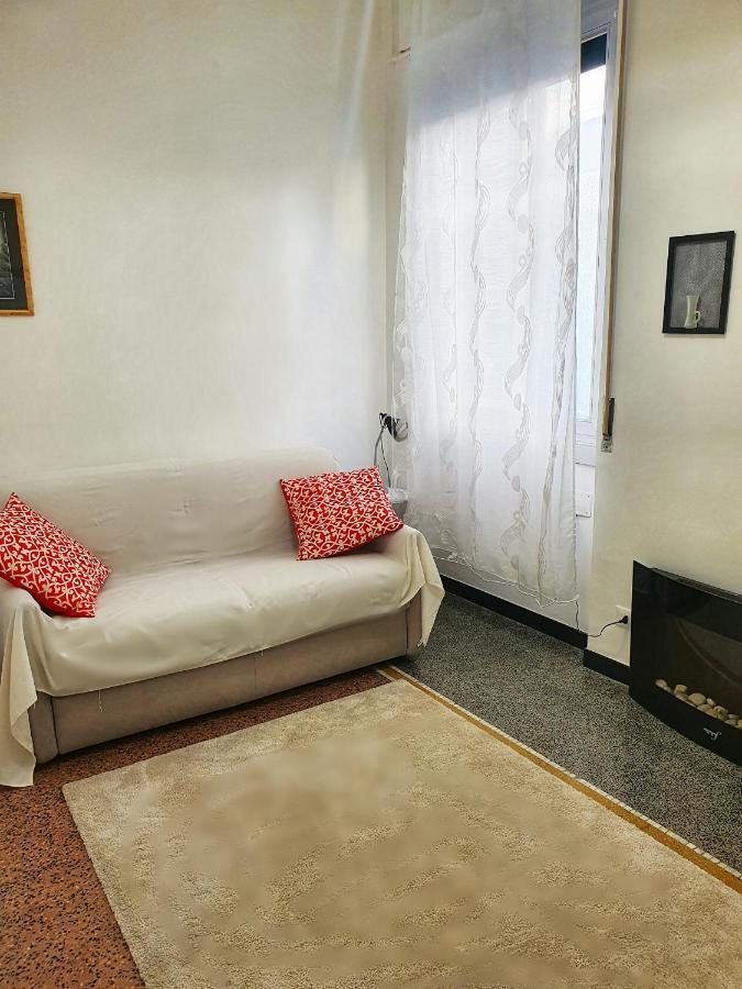 Fantastic House Near The Station Free Parking Apartment Genoa Ngoại thất bức ảnh
